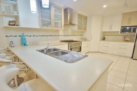 Property photo of 10 Beth Street Blacks Beach QLD 4740