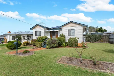 Property photo of 8 Derwak Street Harristown QLD 4350