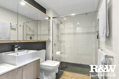 Property photo of 1402/77 Grey Street South Brisbane QLD 4101