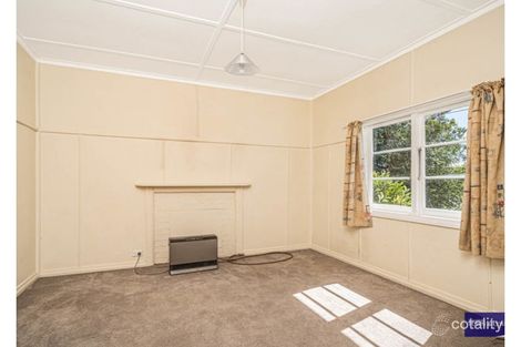 Property photo of 4 West Avenue Armidale NSW 2350