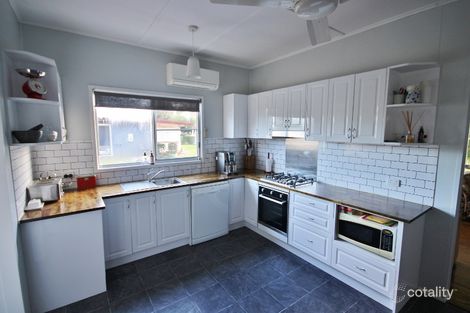 Property photo of 6 Knox Street Dalby QLD 4405