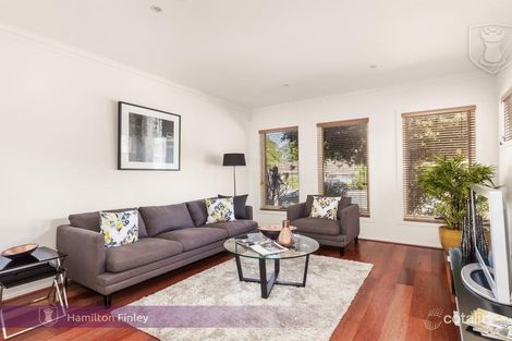 Property photo of 2/1 Lucerne Street Mount Waverley VIC 3149