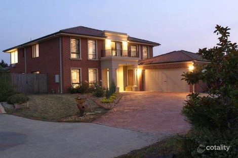 Property photo of 12 Redleaf Close Hampton Park VIC 3976