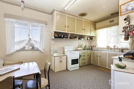 Property photo of 17 Glenview Road Doncaster East VIC 3109