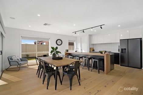 Property photo of 23 Anton Drive Alfredton VIC 3350