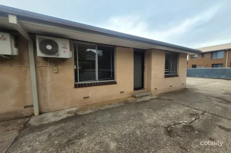 4/412 Kotthoff St, Lavington, NSW 2641