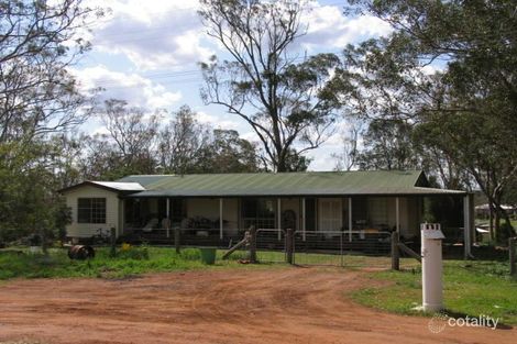 Property photo of 4 Cawdor Drive Highfields QLD 4352