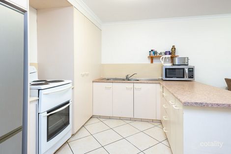 Property photo of 2/80 River Oak Drive Helensvale QLD 4212