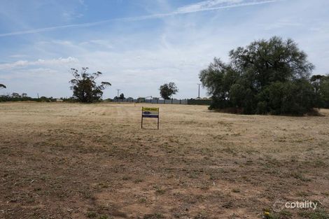 38 Calder Hwy, Berriwillock, VIC 3531