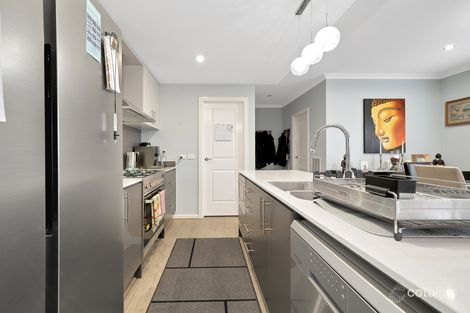 Property photo of 11 Calvert Place Point Cook VIC 3030