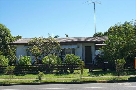 142 Turpin Rd, Labrador, QLD 4215