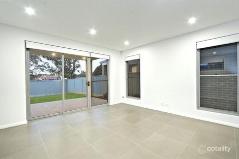 Property photo of 8A Keysor Place Milperra NSW 2214