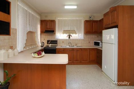 Property photo of 82 Vincent Street Oak Park VIC 3046