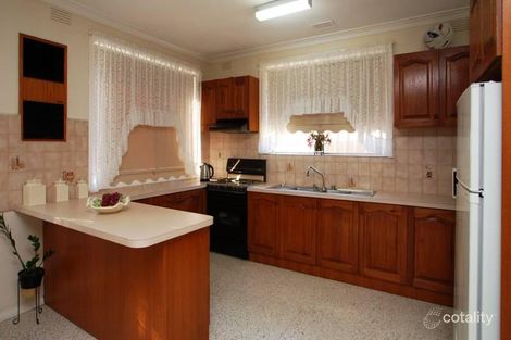 Property photo of 82 Vincent Street Oak Park VIC 3046
