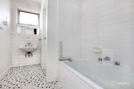 Property photo of 10/9 Acacia Street Carnegie VIC 3163