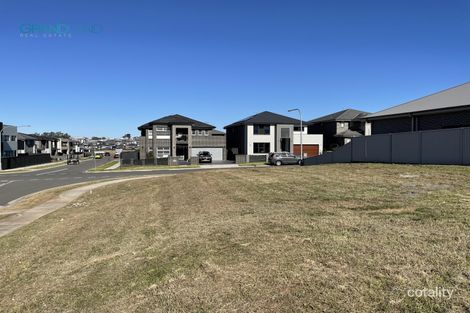 9 Kingsbury Rd, Edmondson Park, NSW 2174