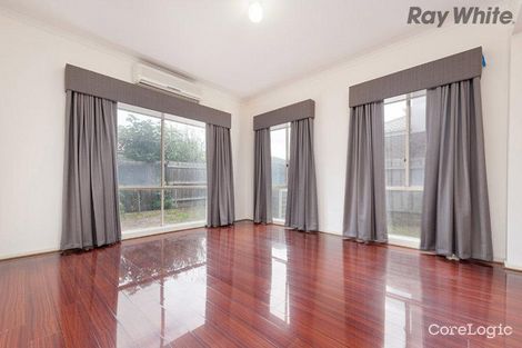 Property photo of 5 The Glades Taylors Hill VIC 3037