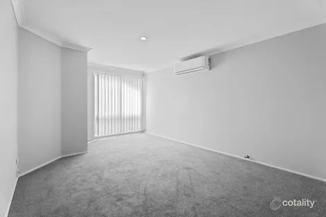 Property photo of 3 Blueberry Drive Colyton NSW 2760
