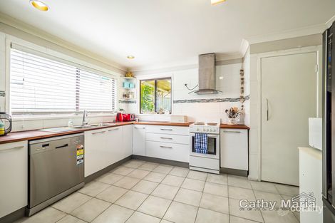Property photo of 23 Kapala Avenue Summerland Point NSW 2259