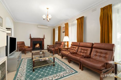 Property photo of 8 Derham Street Mount Waverley VIC 3149