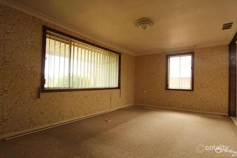 Property photo of 8 Antill Road Mount Pritchard NSW 2170