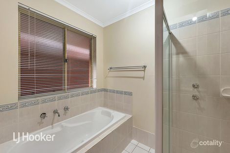 25 Hargrave St, Modbury Heights, SA 5092