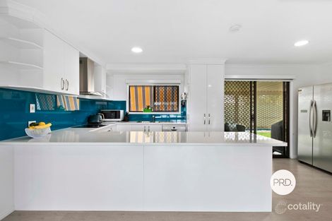 Property photo of 17 Mackay Drive Tinana QLD 4650