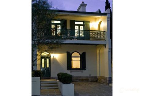 18 Whaling Rd, North Sydney, NSW 2060