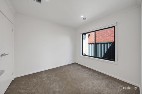 34 Pembrokeshire Loop, Clyde, VIC 3978