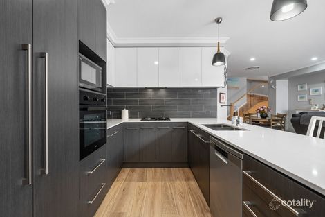 Property photo of 2/51 Hoey Street Kearneys Spring QLD 4350