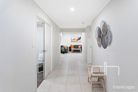 Property photo of 26 Otunic Way Madeley WA 6065