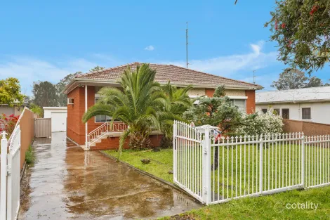 69 Kingston St, Oak Flats, NSW 2529