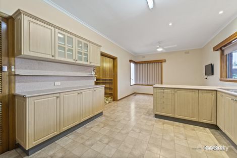 Property photo of 5 Reuben Street Ferntree Gully VIC 3156