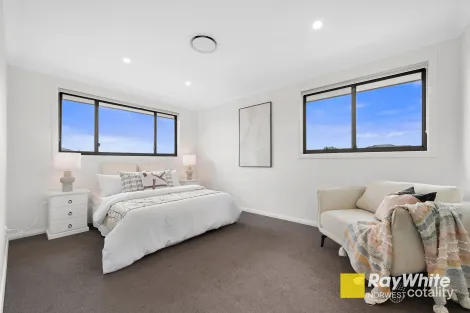 Property photo of 7 Medallist Parade Colebee NSW 2761