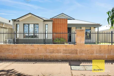 104 Suffolk St, Caversham, WA 6055