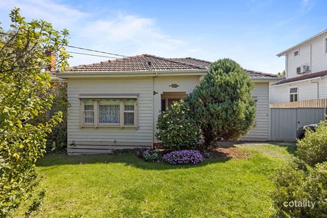 Property photo of 7 Woodvale Grove Essendon VIC 3040