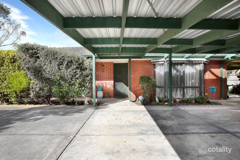 Property photo of 24 Gipps Crescent Cranbourne North VIC 3977