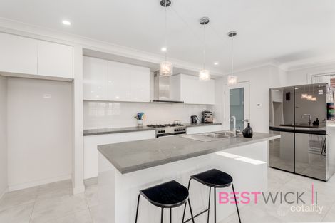 Property photo of 121 Graham Drive Kelso NSW 2795