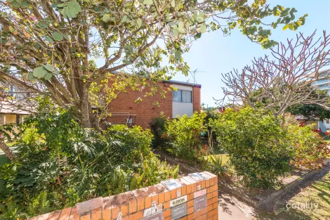 2/8 Greenup St, Redcliffe, QLD 4020