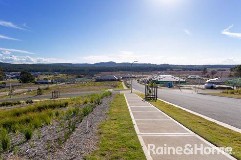 80 Meya Cres, Fletcher, NSW 2287