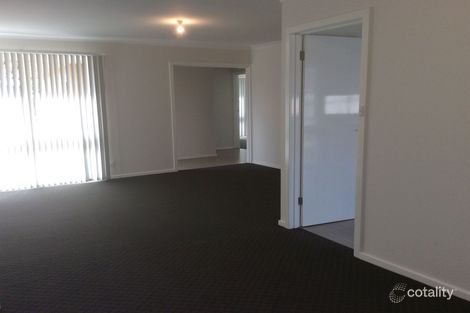 Property photo of 18 Allandale Drive Deer Park VIC 3023