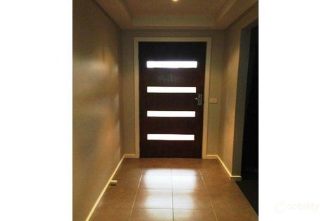 Property photo of 2 Licodia Drive Pakenham VIC 3810