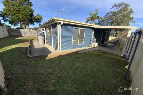 33 Sebastian Ave, Rosemeadow, NSW 2560