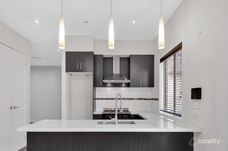 Property photo of 4 Cloverfield Crescent Wollert VIC 3750