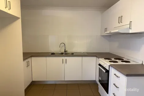 Property photo of 7 Hickory Place Macquarie Fields NSW 2564