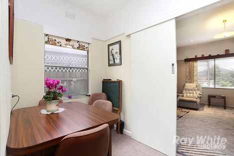 Property photo of 5 Milton Street Macleod VIC 3085