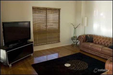 Property photo of 11 Summit Place Wynnum West QLD 4178