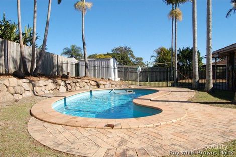 11 Vansittart Rd, Regents Park, QLD 4118