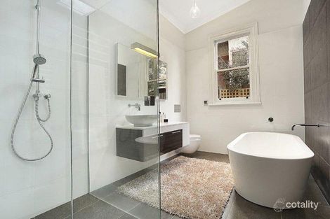 Property photo of 16 Ormond Road Ascot Vale VIC 3032