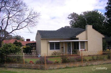 Property photo of 20 Craigie Crescent Manning WA 6152